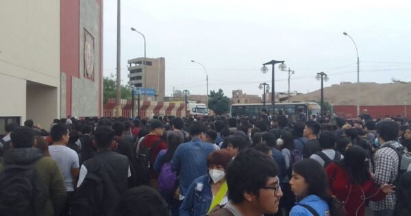 Un colegio de Carabayllo logró que 50 de sus alumnos ingresaran a San Marcos en su primer intento, y 5 ocuparon el primer puesto