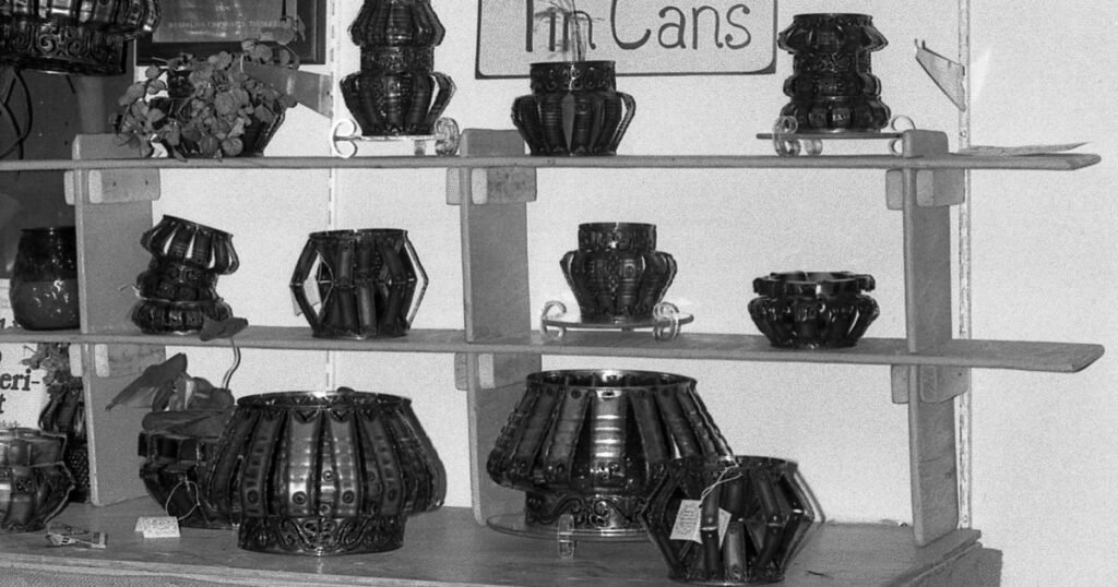 No tires las latas de atún: ideas seguras para reutilizar envases en casa y cuidar el planeta