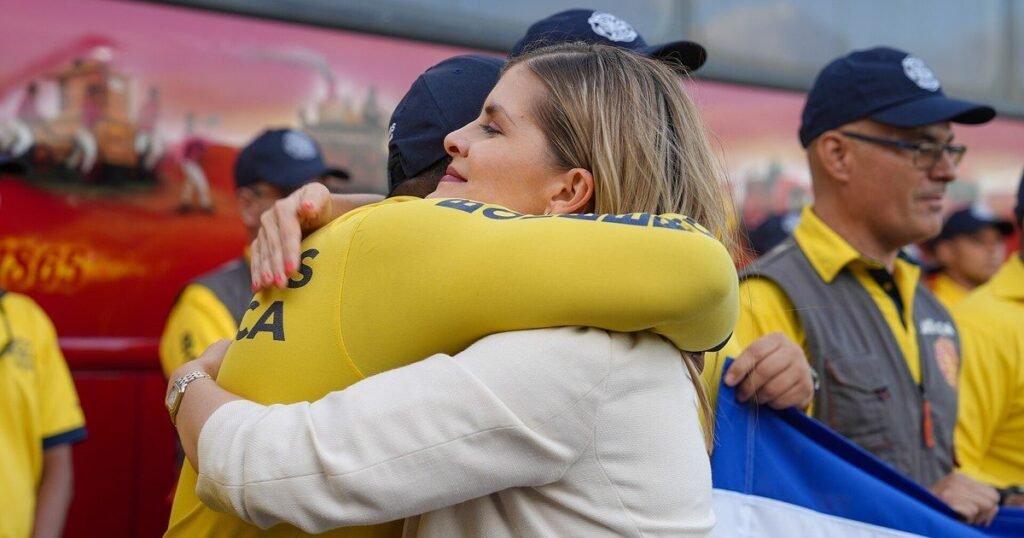 15 horas sin parar y más de 2,3 millones de dólares: la ola de solidaridad que unió a Venezuela tras el doble terremoto
