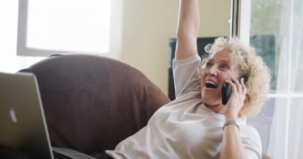 “No pensé que sucedería a mis 90”: las abuelas que triunfan en TikTok, una con 15 millones de seguidores